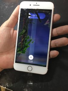 液晶が壊れたiphone