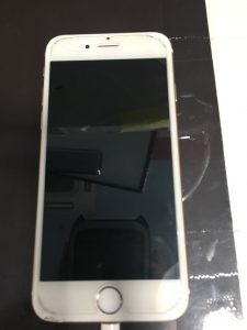 電源が入らないiphone