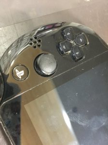 スライドスティックが誤動作するPSVita2000