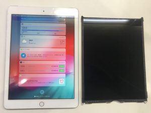 液晶交換で修理完了のiPad6