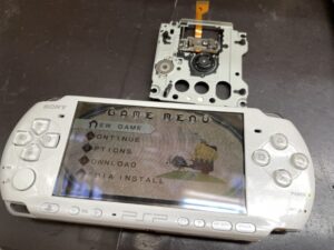 UMDドライブ交換でゲームができるようになりました！